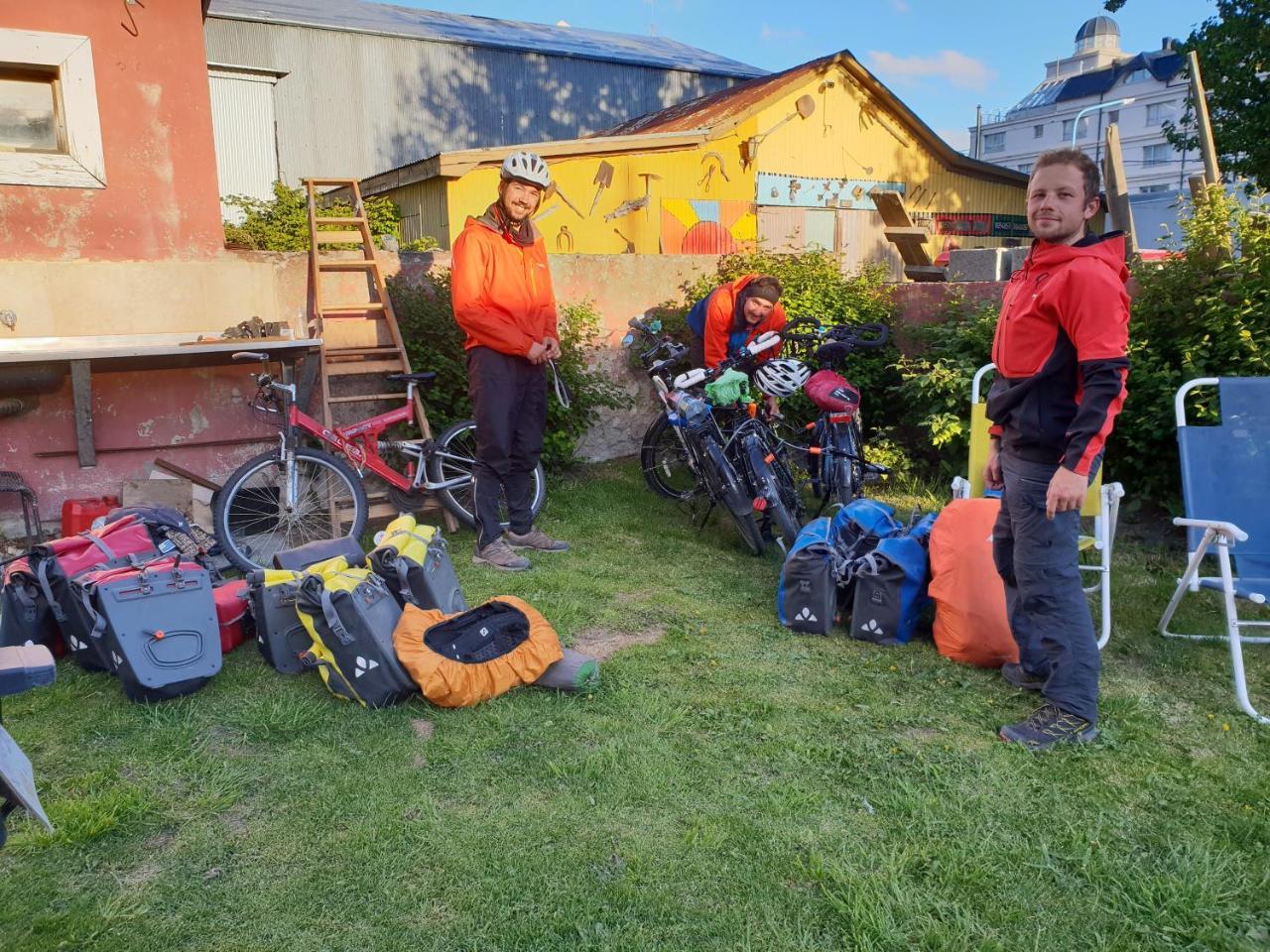 Lo De Momo Alojamiento Turistico Vandrehjem Ushuaia Eksteriør billede